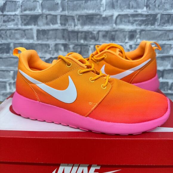 Nike Roshe Run One Atomic Mango Pink Glow Ombre Shoes 599432-801 Womens Size 7 - Picture 2 of 6
